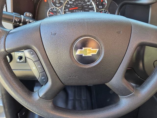 Used 2020 Chevrolet Express 2500 w/ Driver Convenience Package image 27