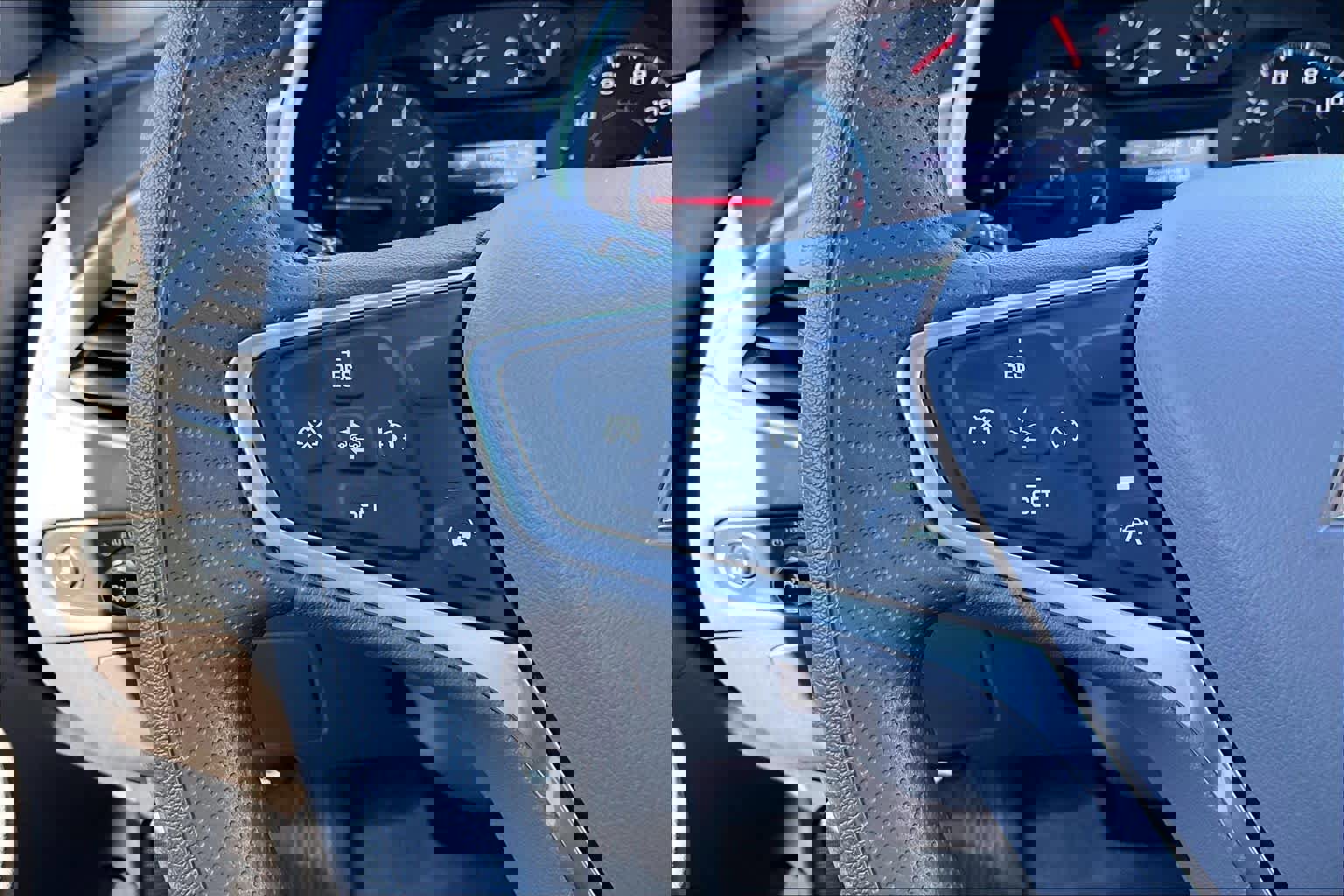 Used 2023 Chevrolet Malibu LS image 21