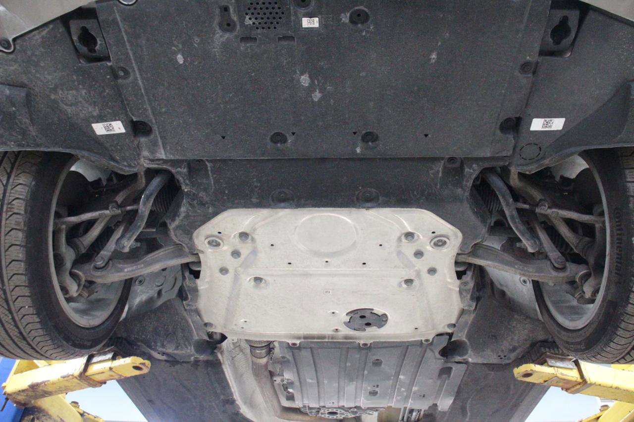 Used 2024 BMW 530i xDrive 530i xDrive Sedan w/ Convenience Package image 94