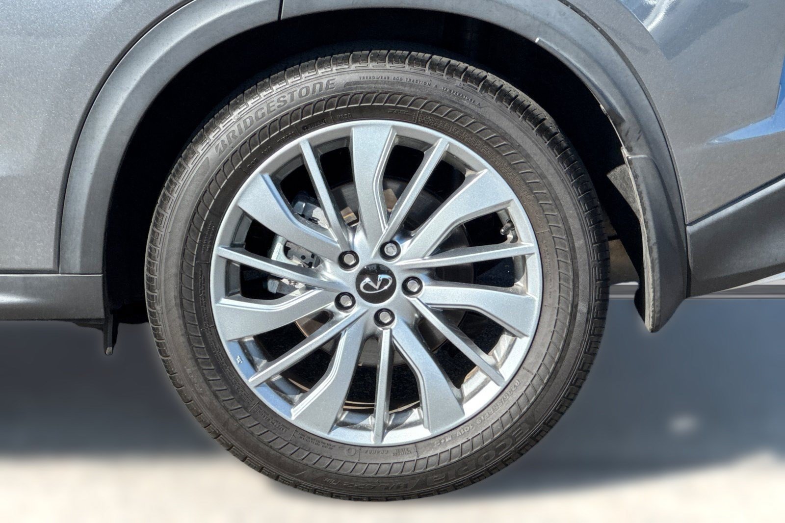 Used 2025 INFINITI QX50 Pure AWD/4WD image 13
