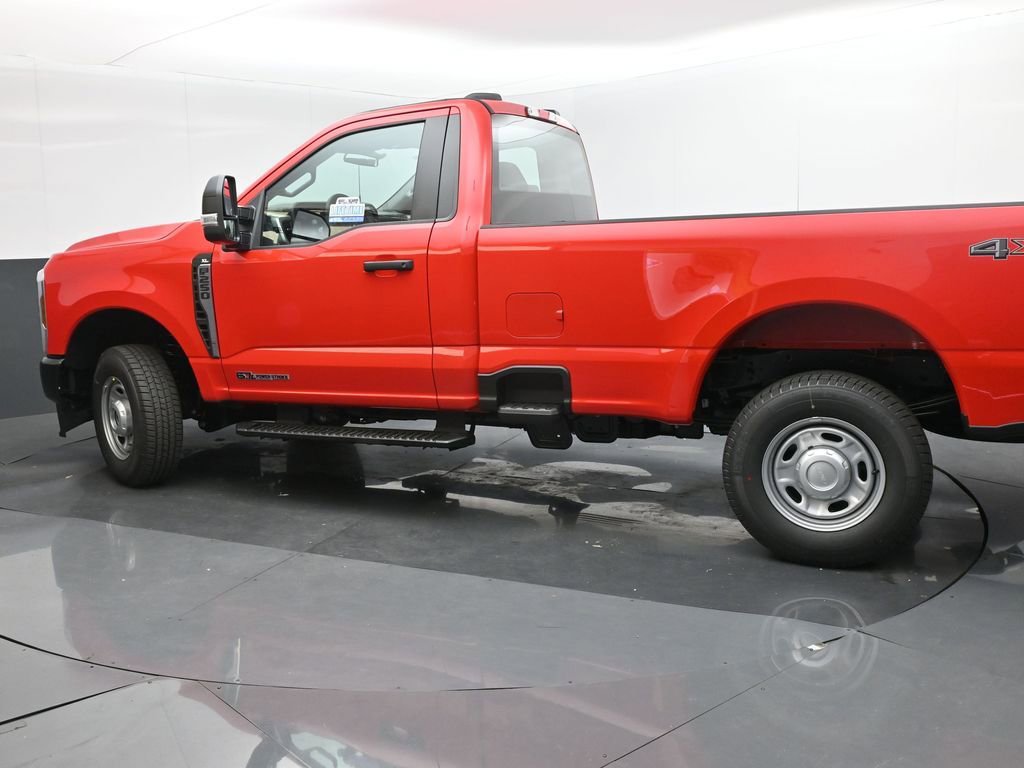 New 2026 Ford F250 4x4 Regular Cab Super Duty image 3