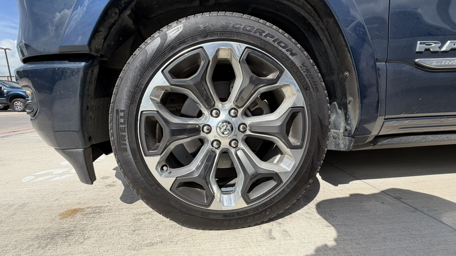 Used 2022 RAM 1500 Limited AWD/4WD image 20