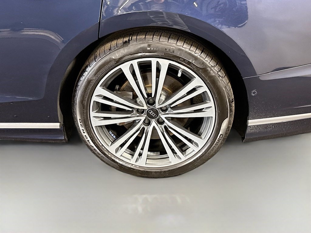 Used 2023 Audi A8 L 3.0T AWD/4WD image 36