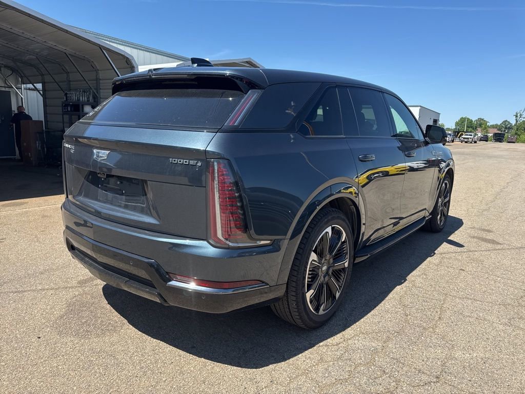 Used 2025 Cadillac Escalade IQ Sport 2 AWD/4WD image 3