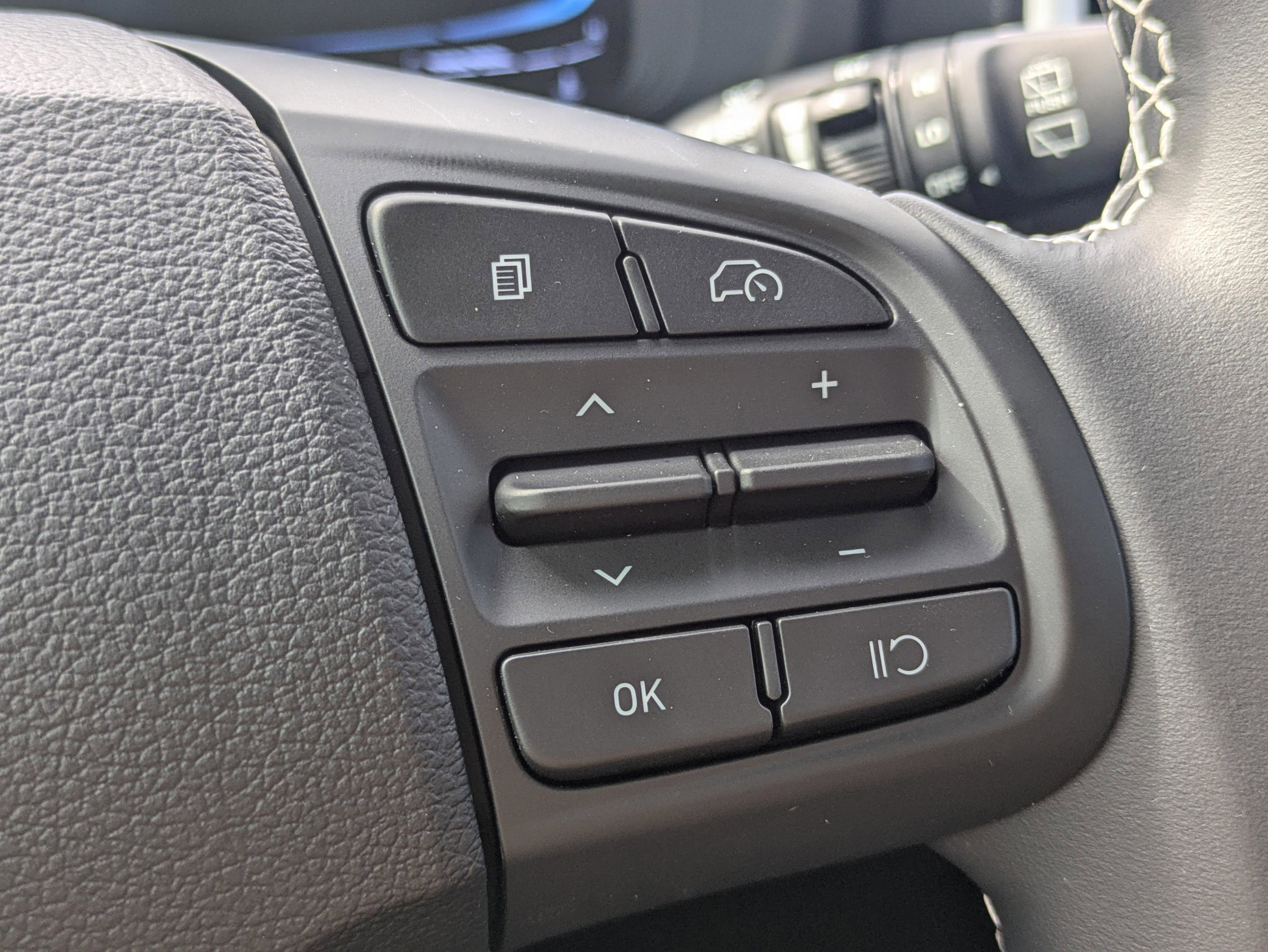 New 2026 Hyundai Venue SEL FWD image 17