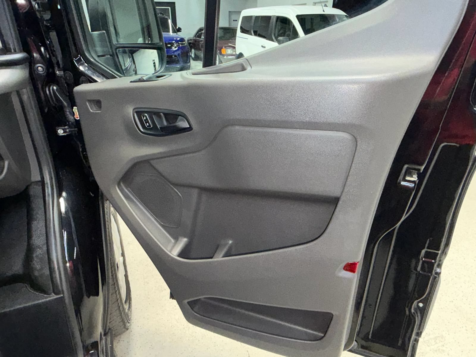 Used 2023 Ford Transit 150 Low Roof w/ Upfitter Package RWD image 29