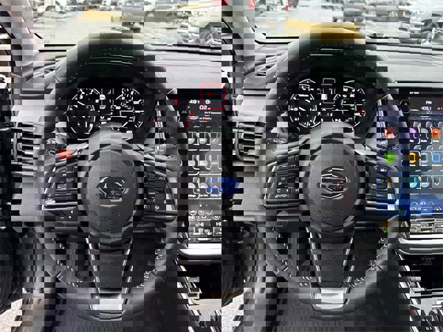 Used 2025 Subaru Outback Premium image 26