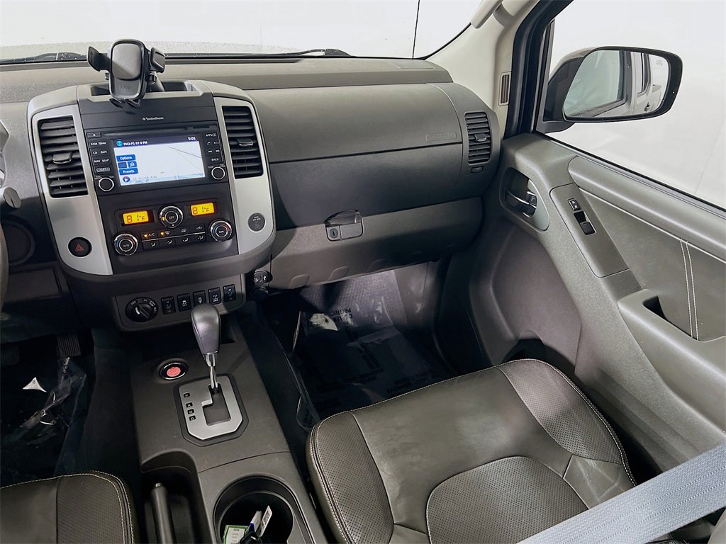 Used 2020 Nissan Frontier PRO-4X image 23