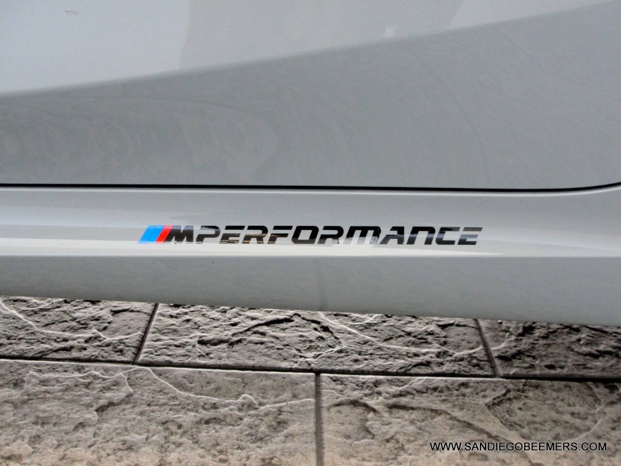 Used 2023 BMW 330i Sedan w/ M Sport Package RWD image 7