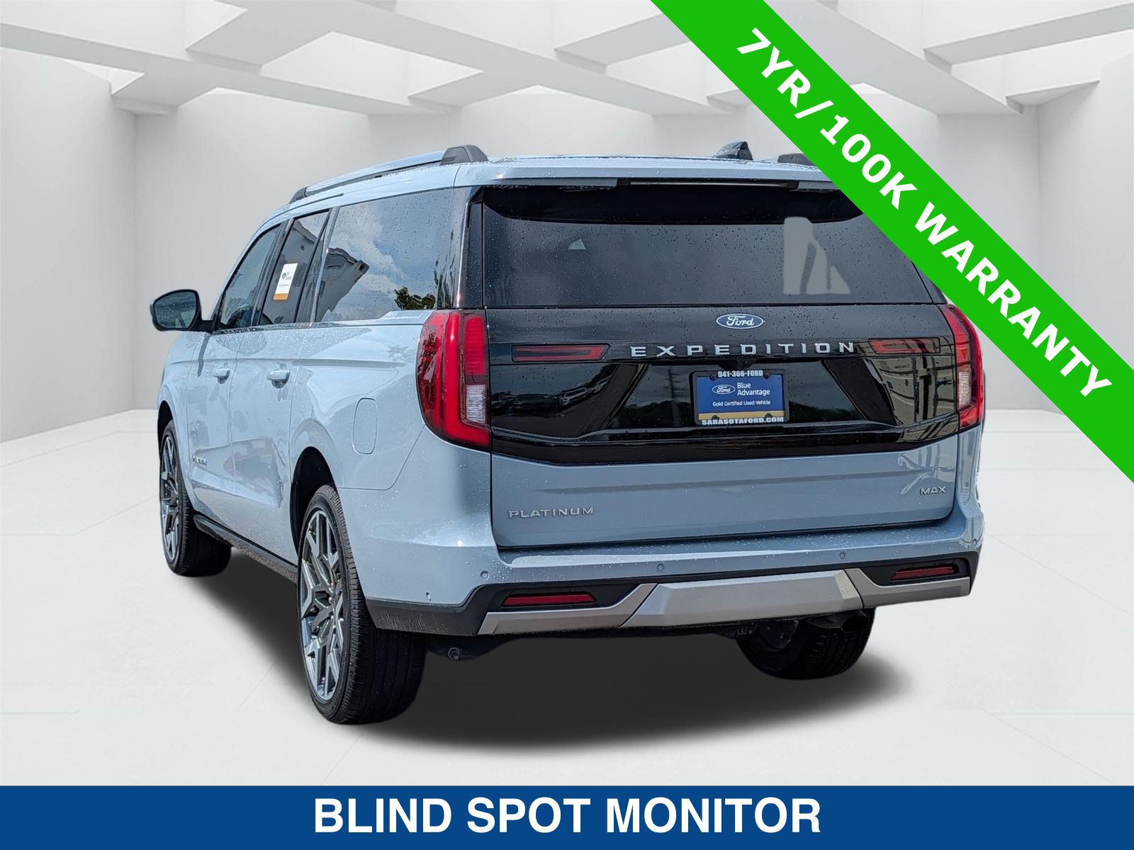Certified 2025 Ford Expedition Max Platinum w/ Driver's Package AWD/4WD image 6