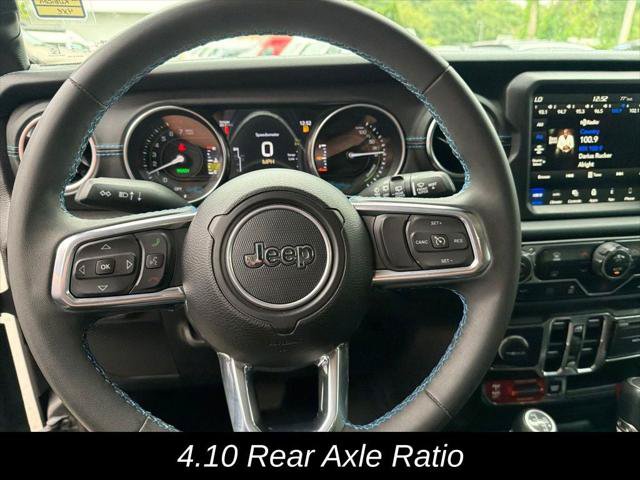 Certified 2023 Jeep Wrangler Unlimited Rubicon 4xe w/ Dual Top Group AWD/4WD image 17