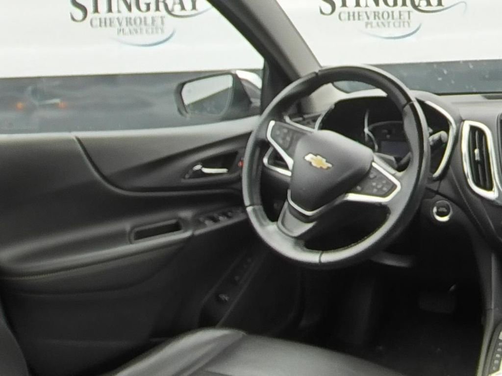 Used 2019 Chevrolet Equinox Premier AWD/4WD image 16