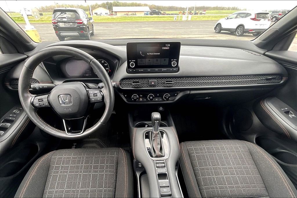 Certified 2024 Honda HR-V Sport image 7