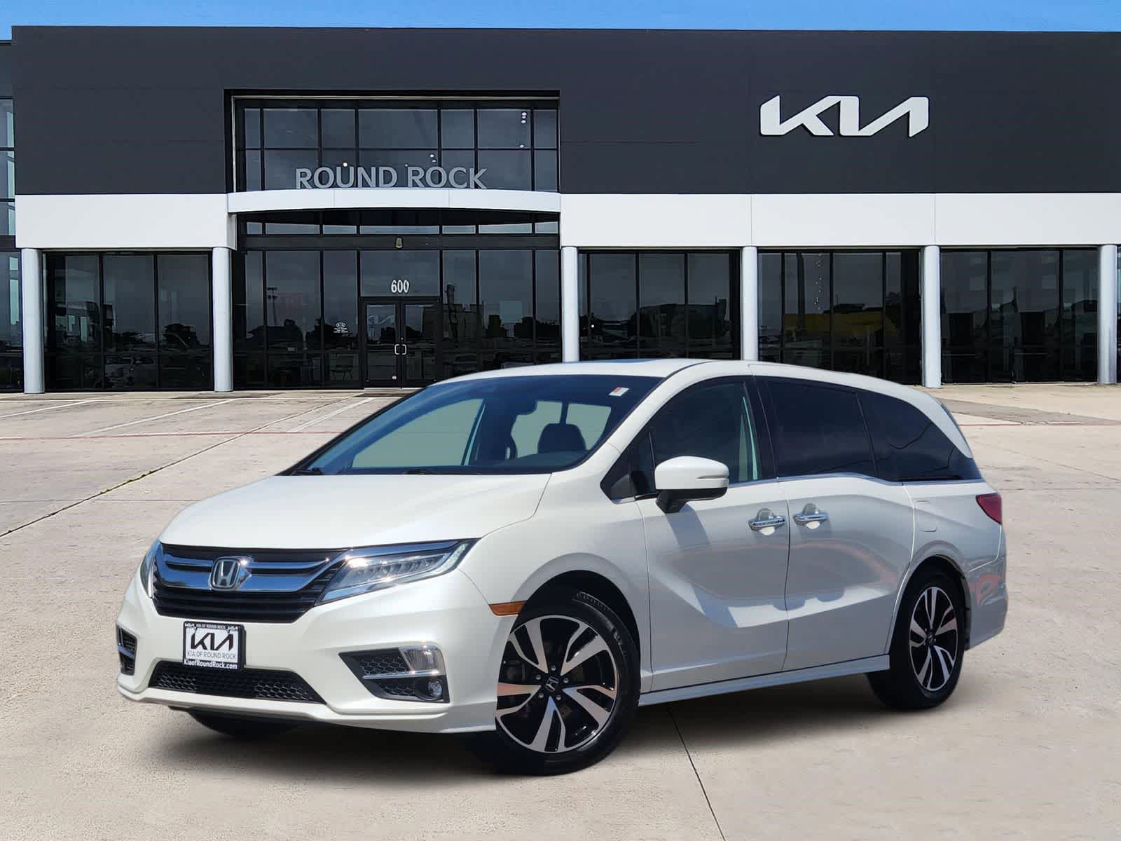 Used 2018 Honda Odyssey Elite