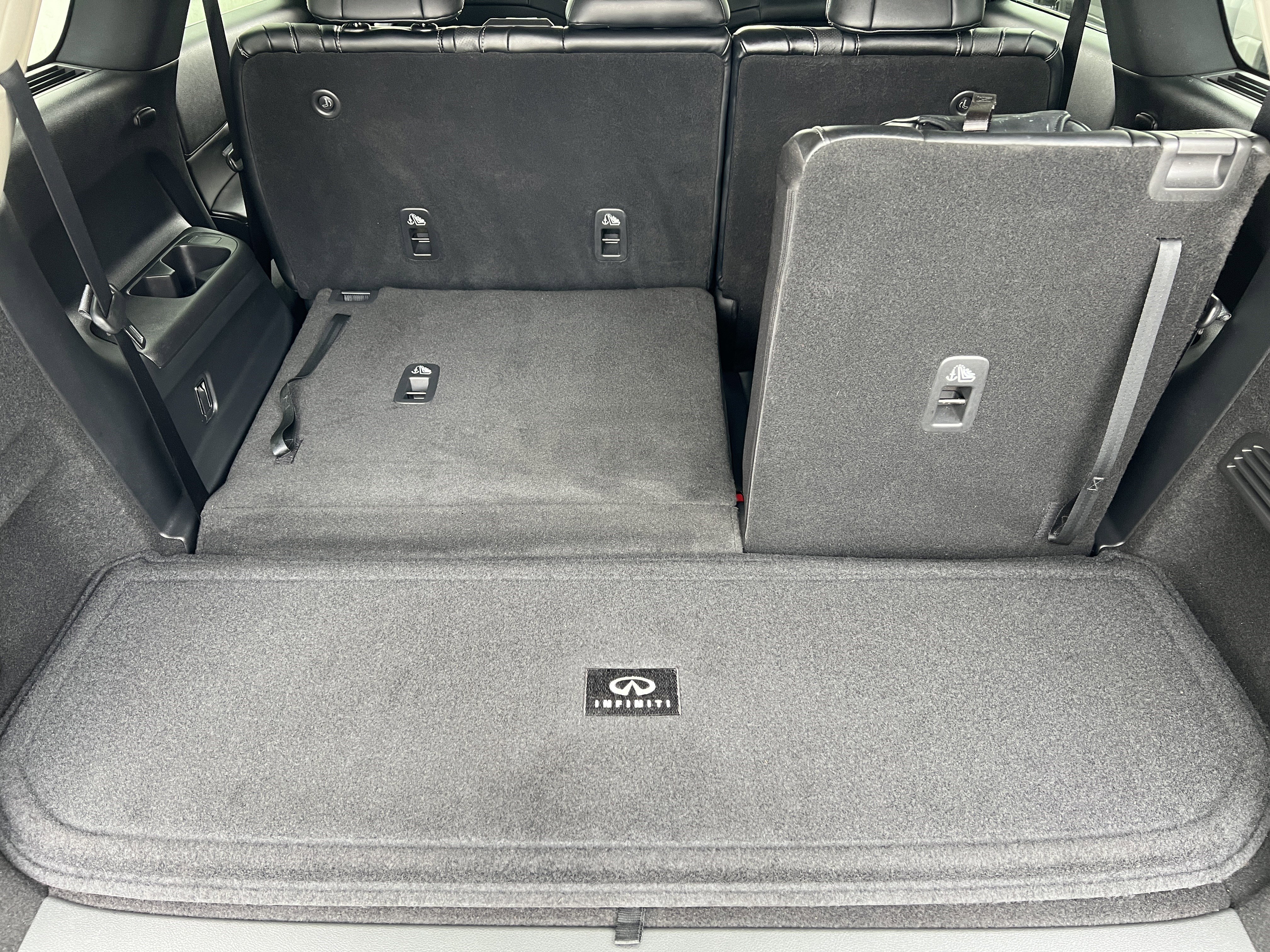 Used 2023 INFINITI QX60 Luxe image 19