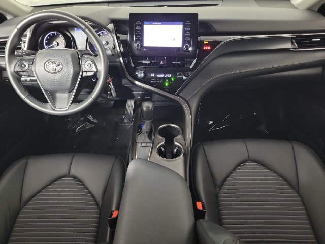 Used 2024 Toyota Camry SE FWD image 16