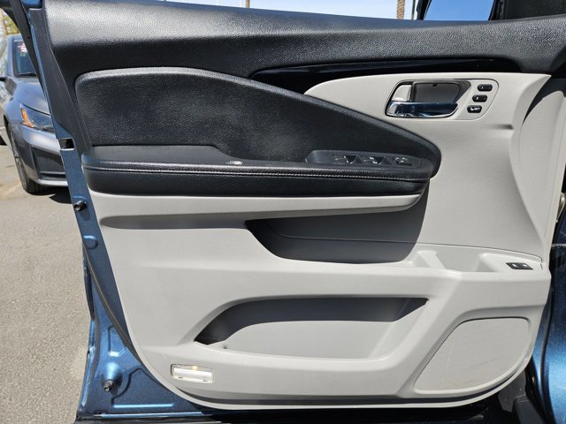 Used 2019 Honda Pilot Touring image 21