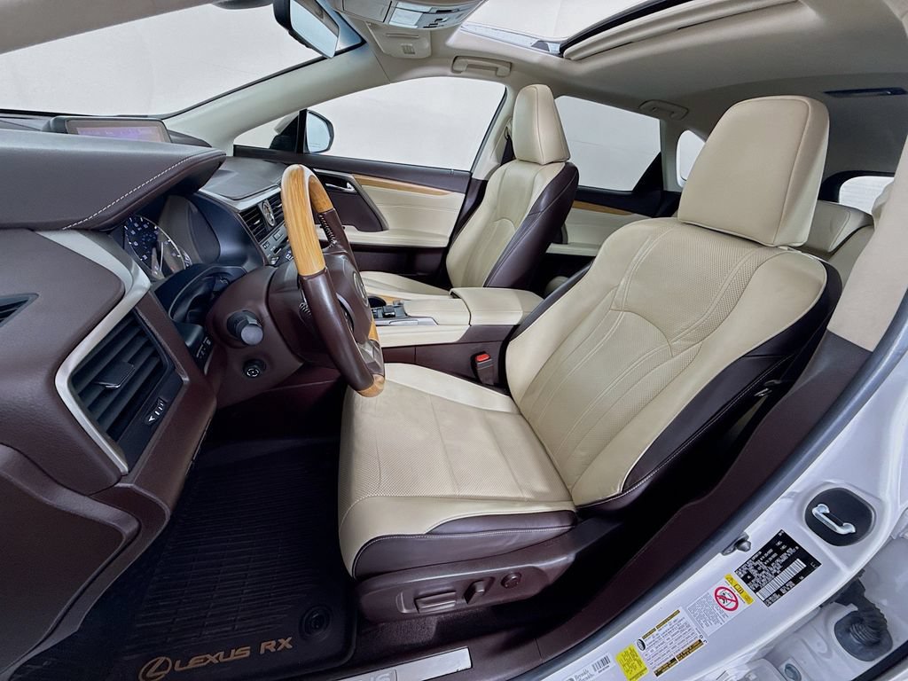 Used 2018 Lexus RX 350L FWD image 21
