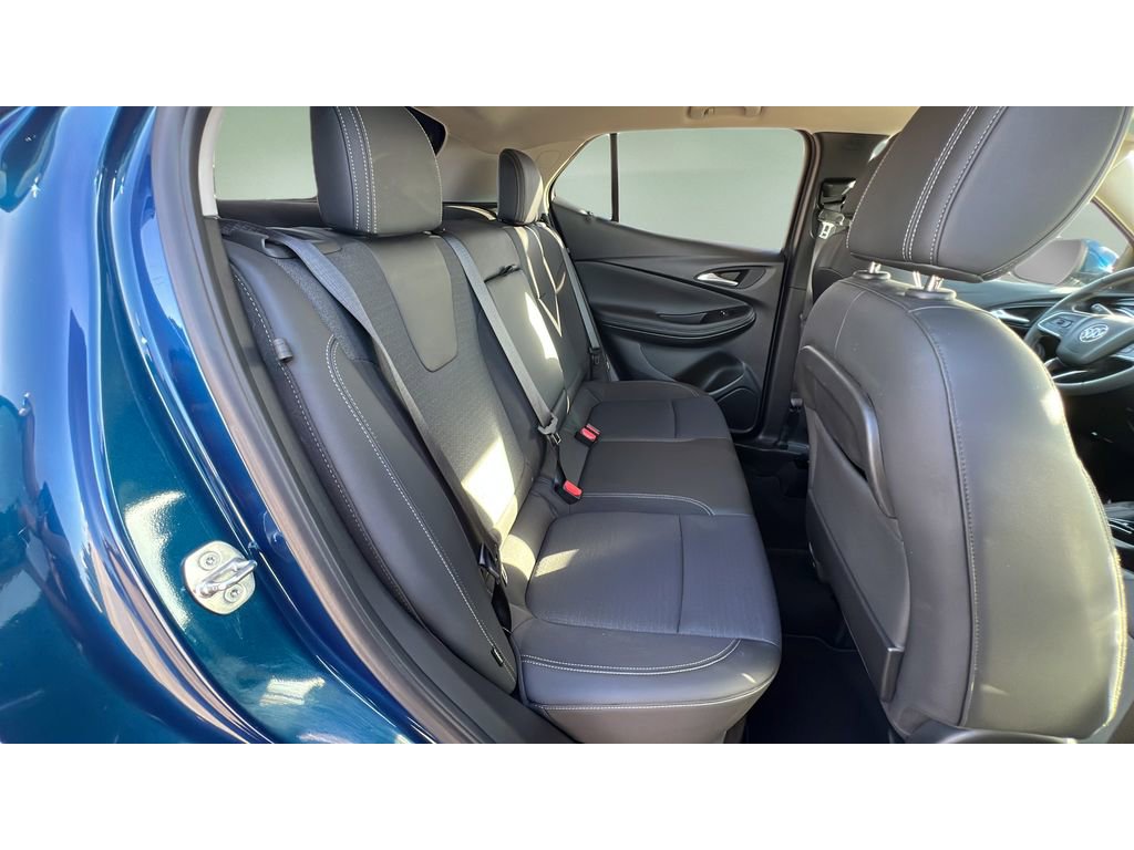 Used 2020 Buick Encore GX Select AWD/4WD image 31