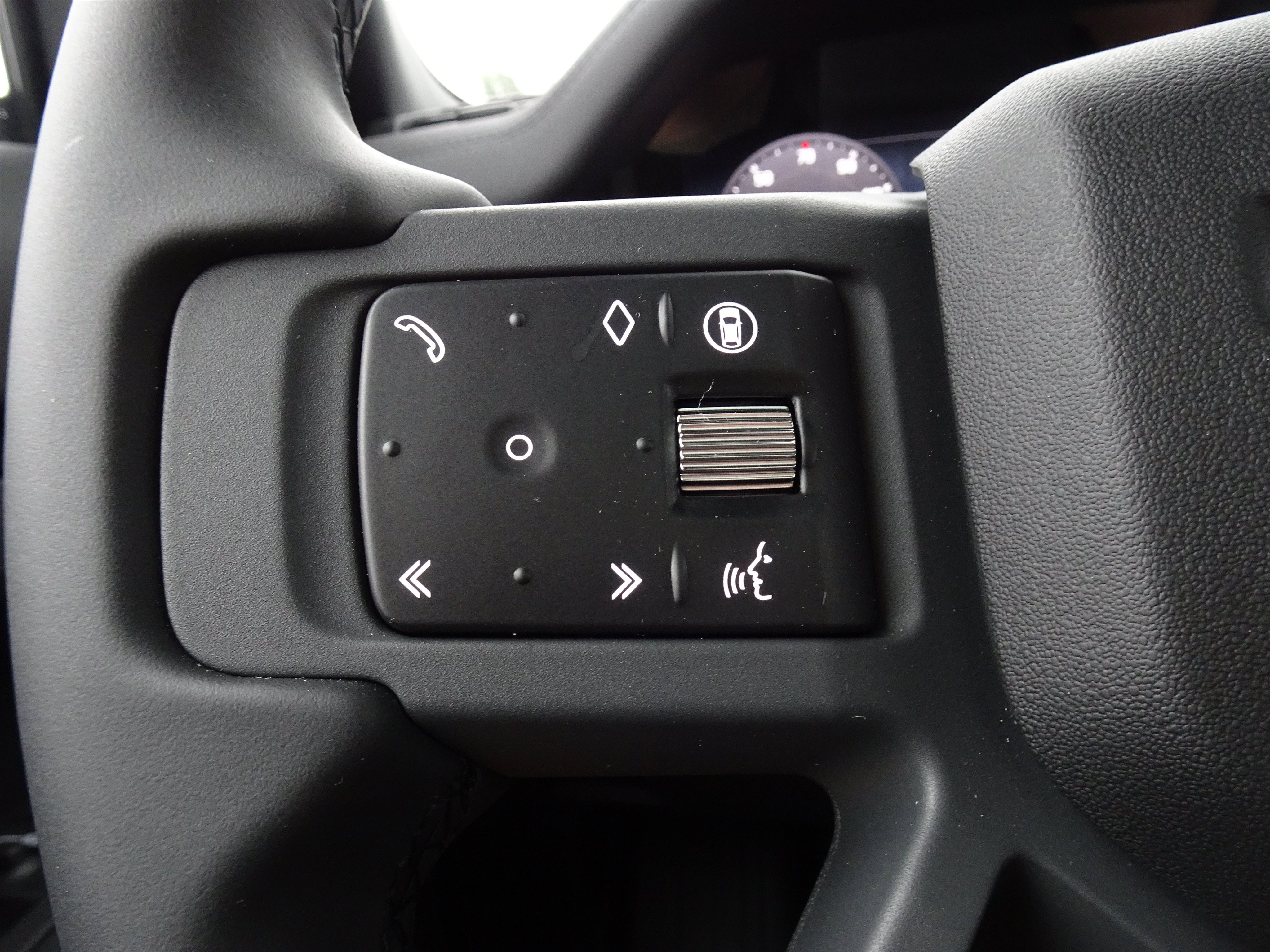 New 2026 Land Rover Defender 110 S AWD/4WD image 25