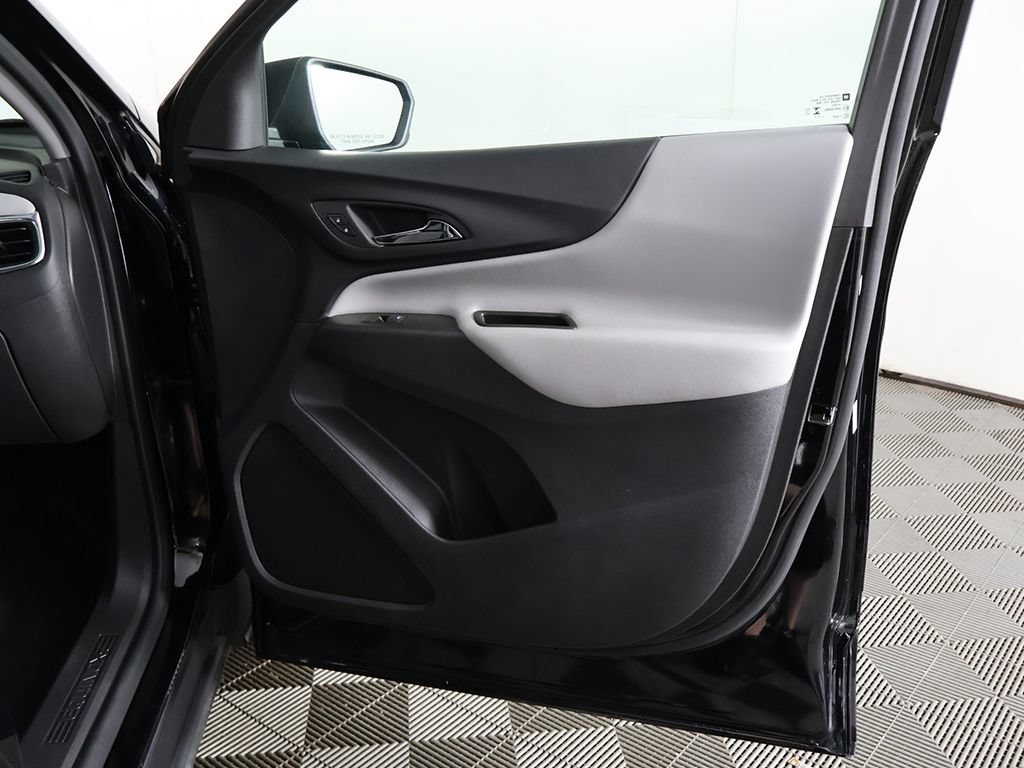 Used 2024 Chevrolet Equinox LS w/ LS Convenience Package FWD image 19