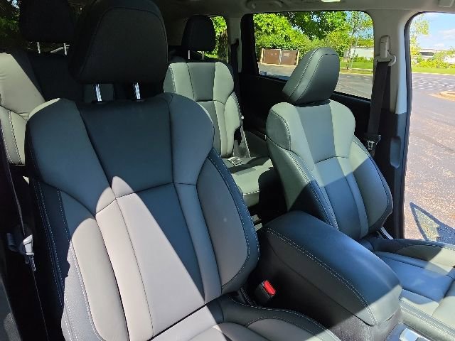 Certified 2022 Subaru Ascent Onyx Edition AWD/4WD image 17