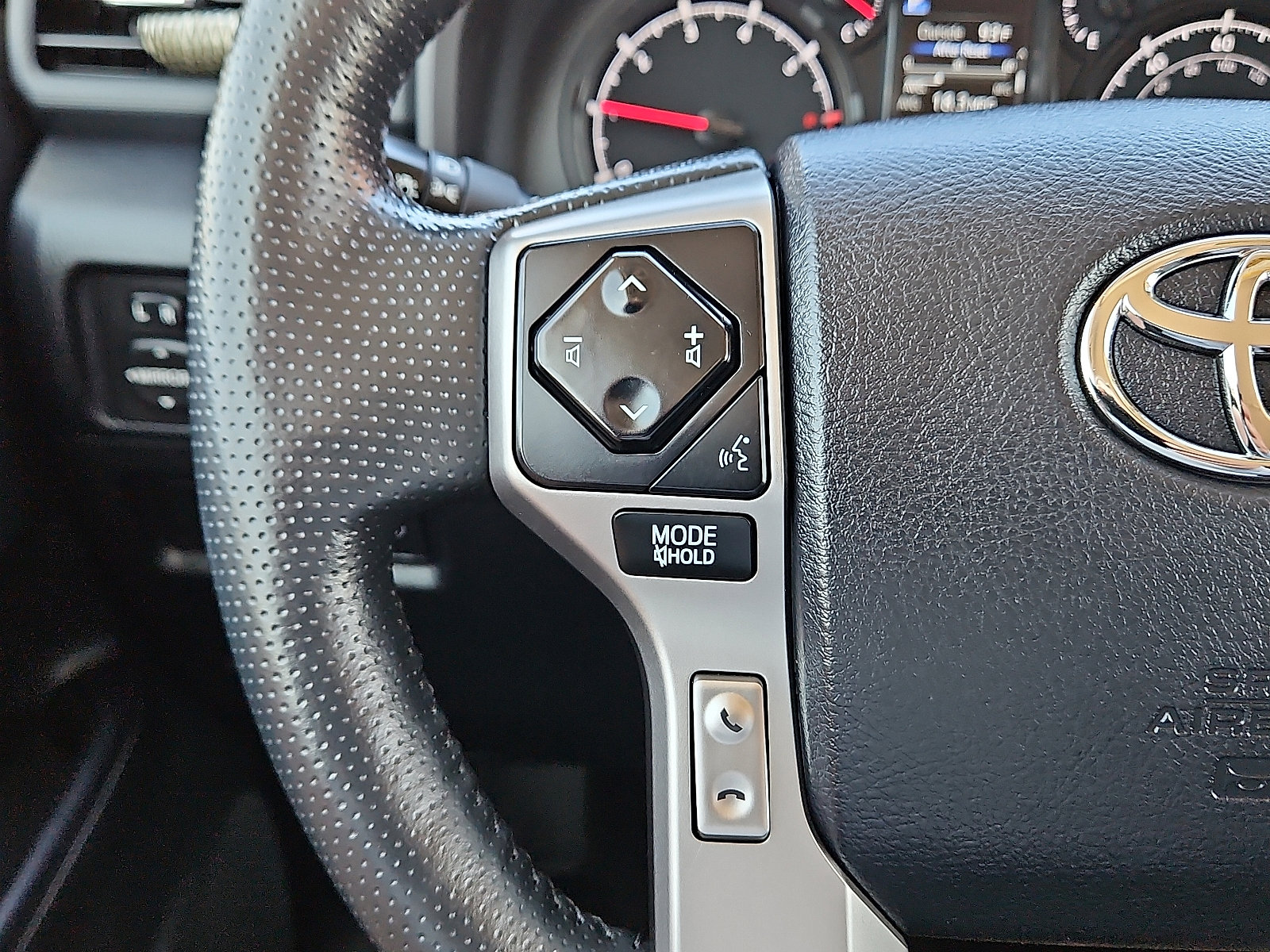 Used 2024 Toyota 4Runner SR5 Premium image 15