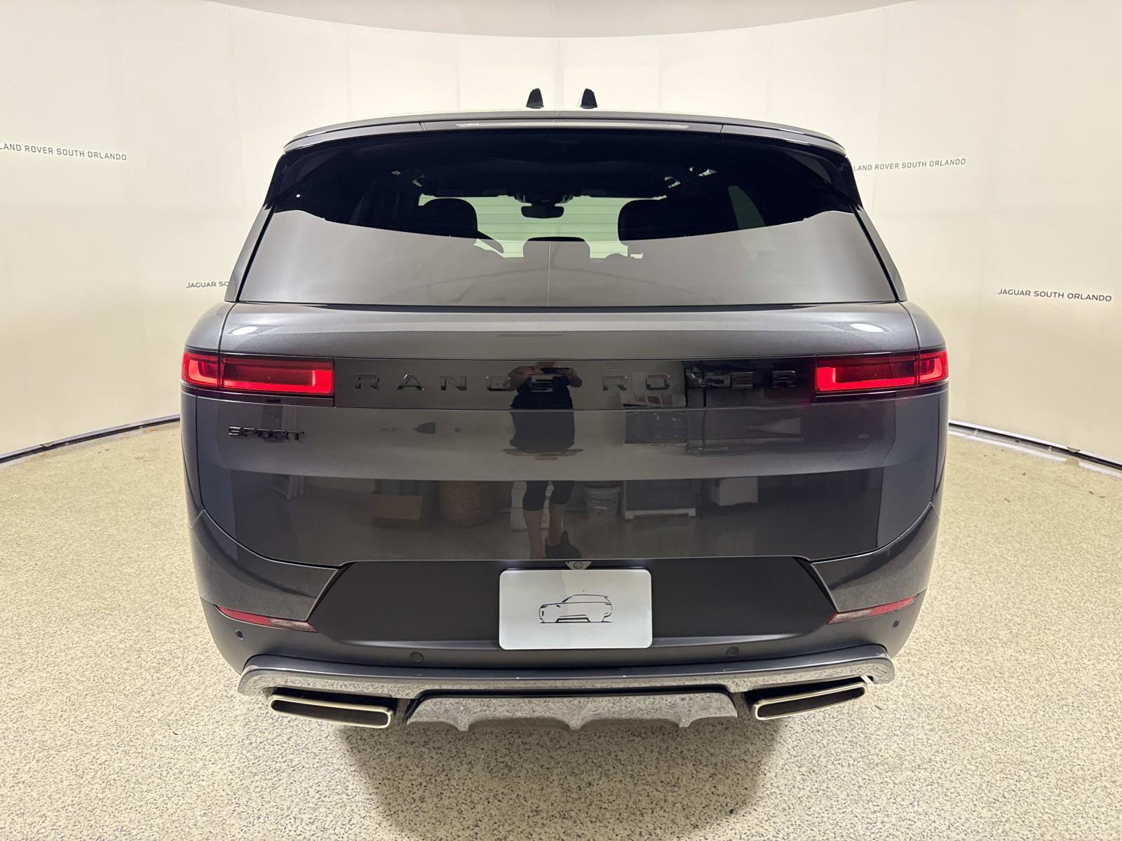 New 2026 Land Rover Range Rover Sport SE AWD/4WD image 4
