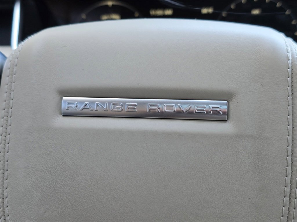 Used 2016 Land Rover Range Rover HSE image 22
