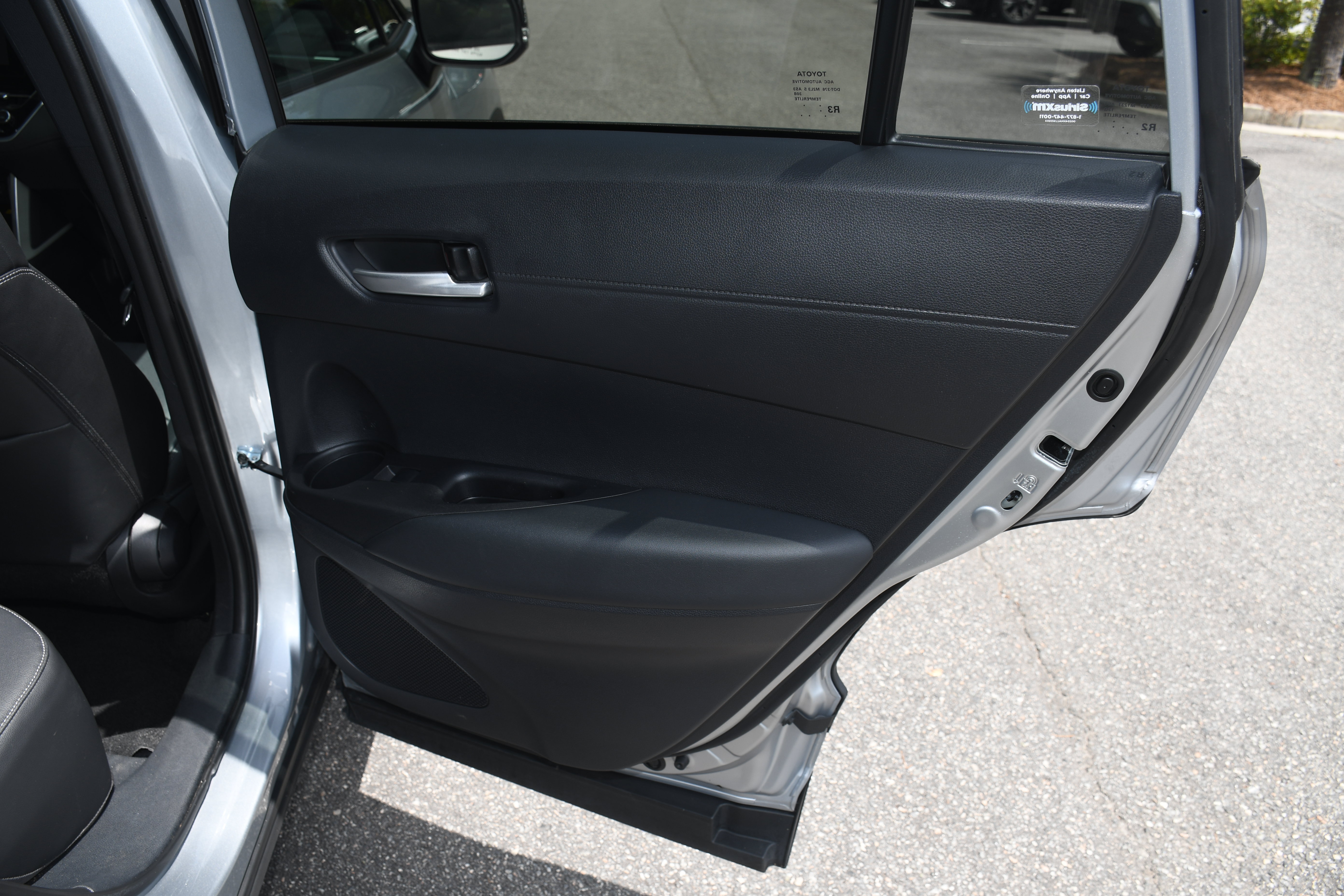 Certified 2025 Toyota Corolla Cross XLE AWD/4WD image 19