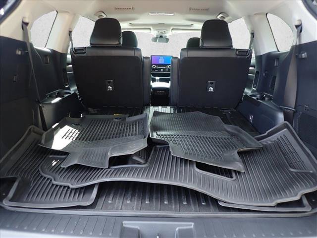 Certified 2026 Toyota Highlander Limited AWD/4WD image 8