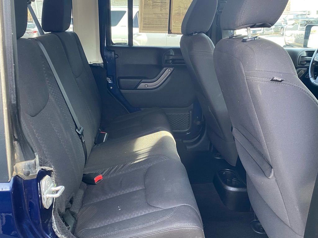 Used 2013 Jeep Wrangler Unlimited Sport image 17