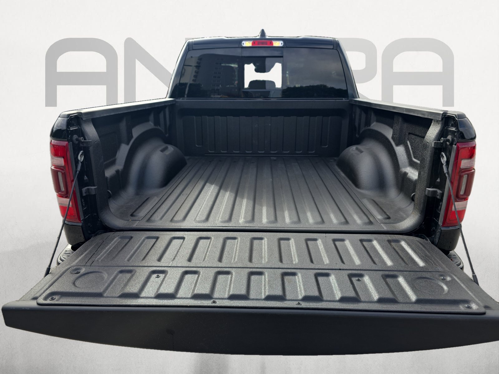 Certified 2024 RAM 1500 Laramie AWD/4WD image 12