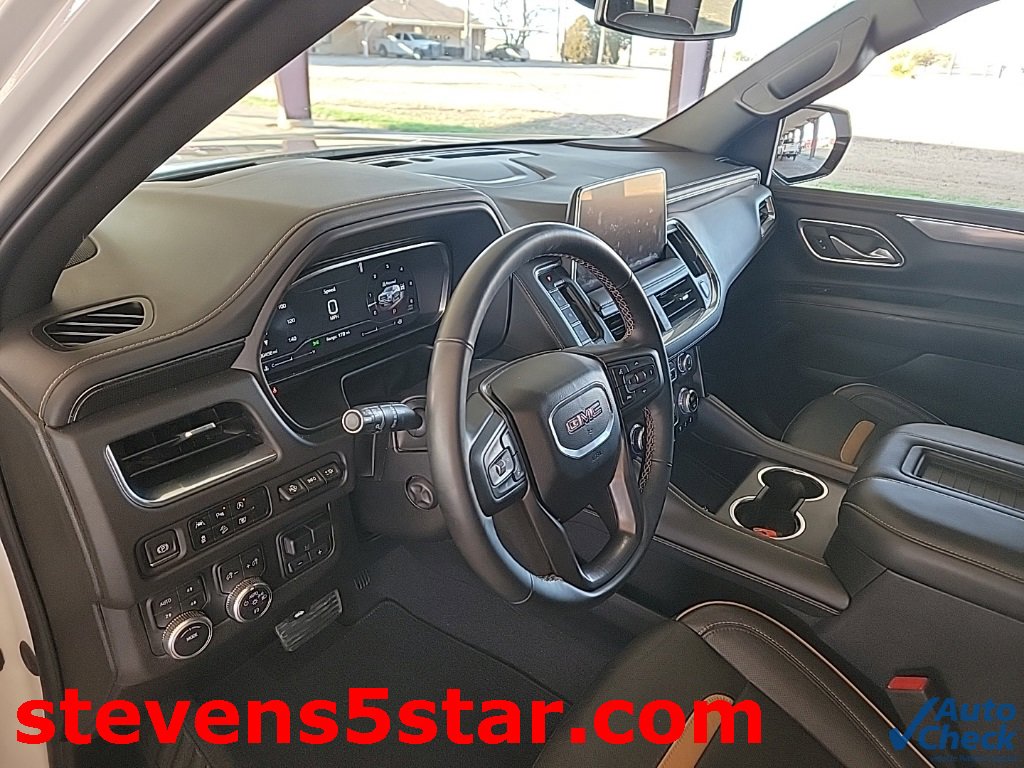 Used 2023 GMC Yukon XL AT4 w/ Technology Package image 14