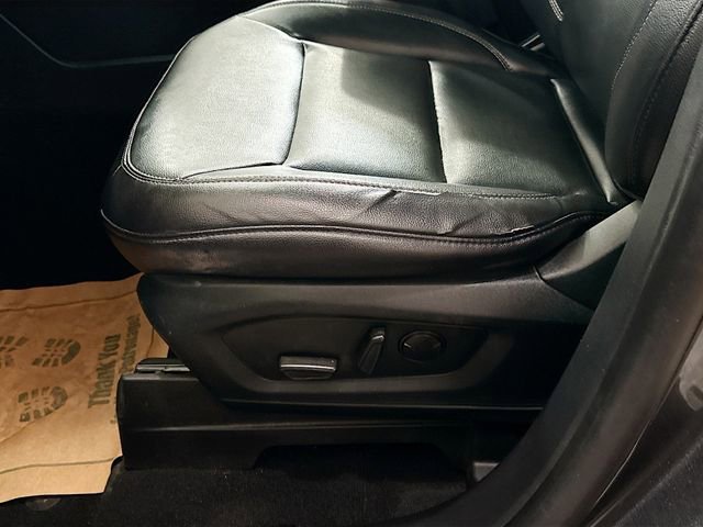 Used 2020 Ford Explorer XLT w/ Equipment Group 202A image 16