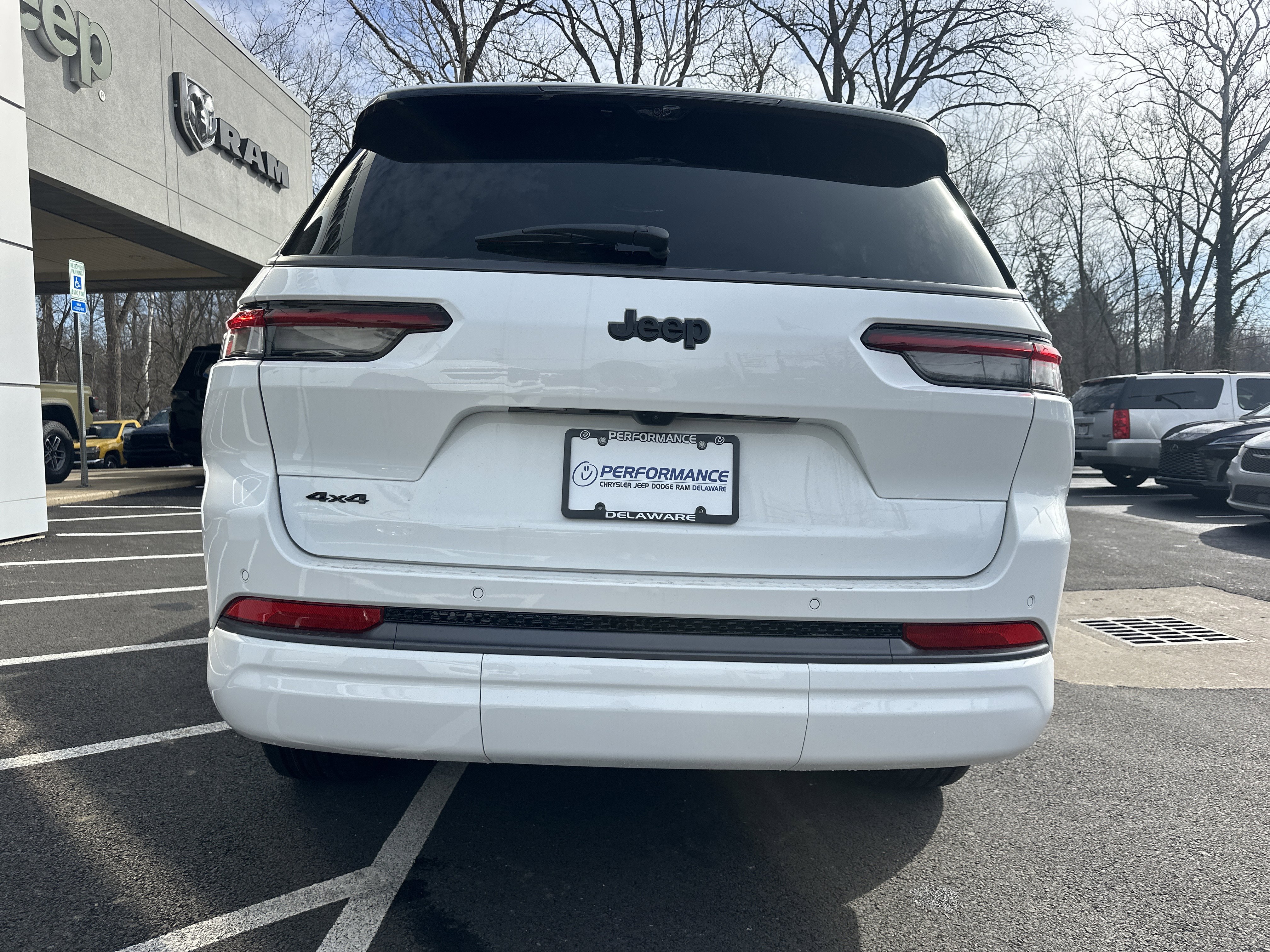 New 2026 Jeep Grand Cherokee L Limited image 17