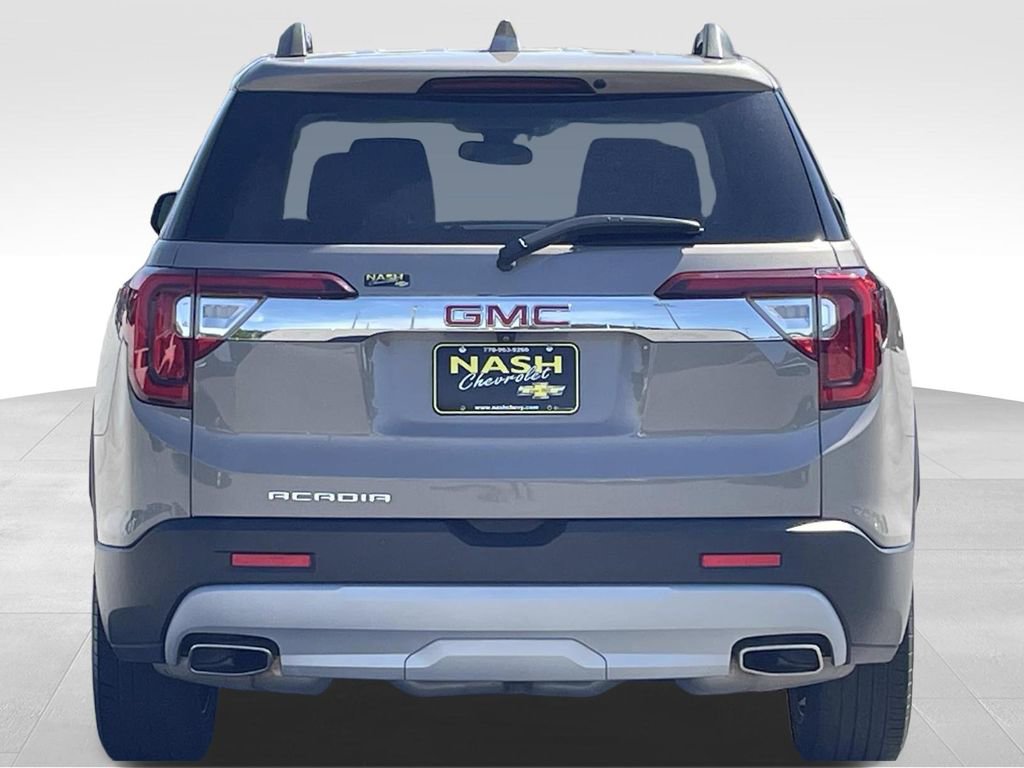 Used 2023 GMC Acadia SLT w/ Preferred Package image 4