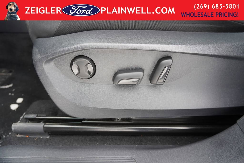 Used 2024 Volkswagen Tiguan SE image 19