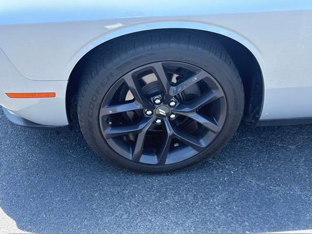 Used 2020 Dodge Challenger SXT w/ Blacktop Package RWD image 22