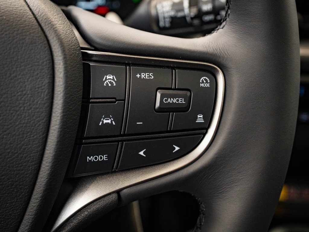 New 2025 Lexus UX 300h AWD image 26