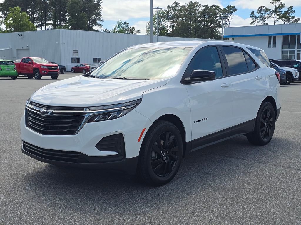 Used 2024 Chevrolet Equinox LS w/ Sport Edition FWD image 1