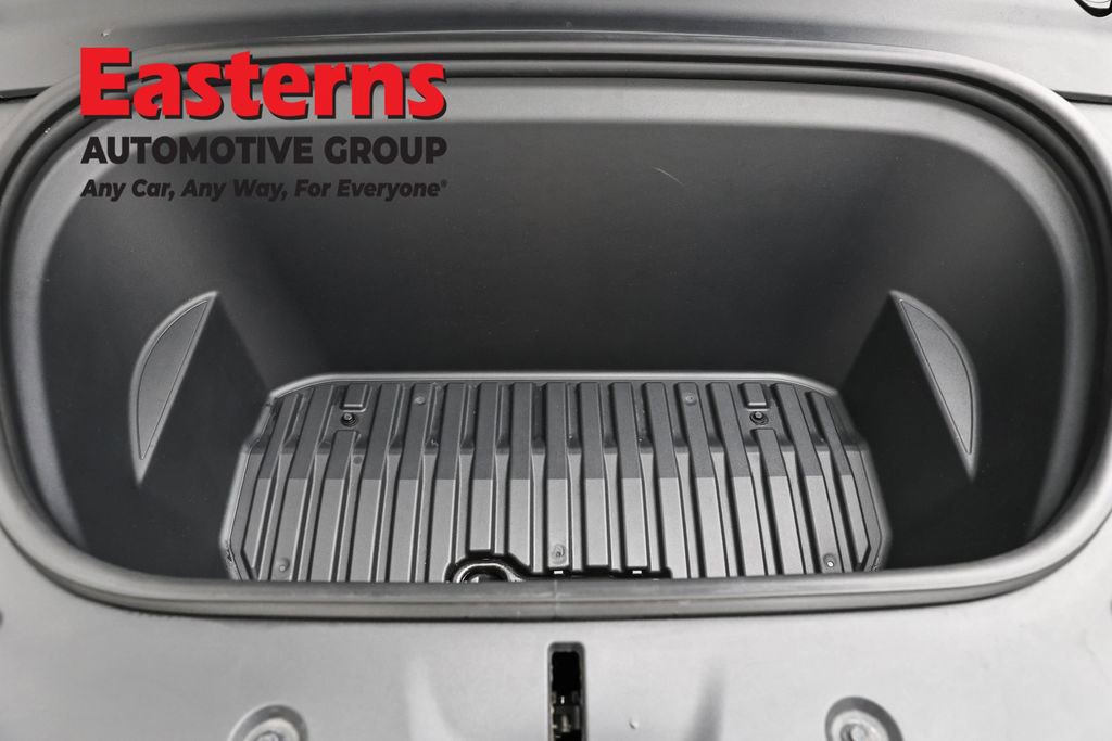 Used 2021 Tesla Model Y Long Range image 7