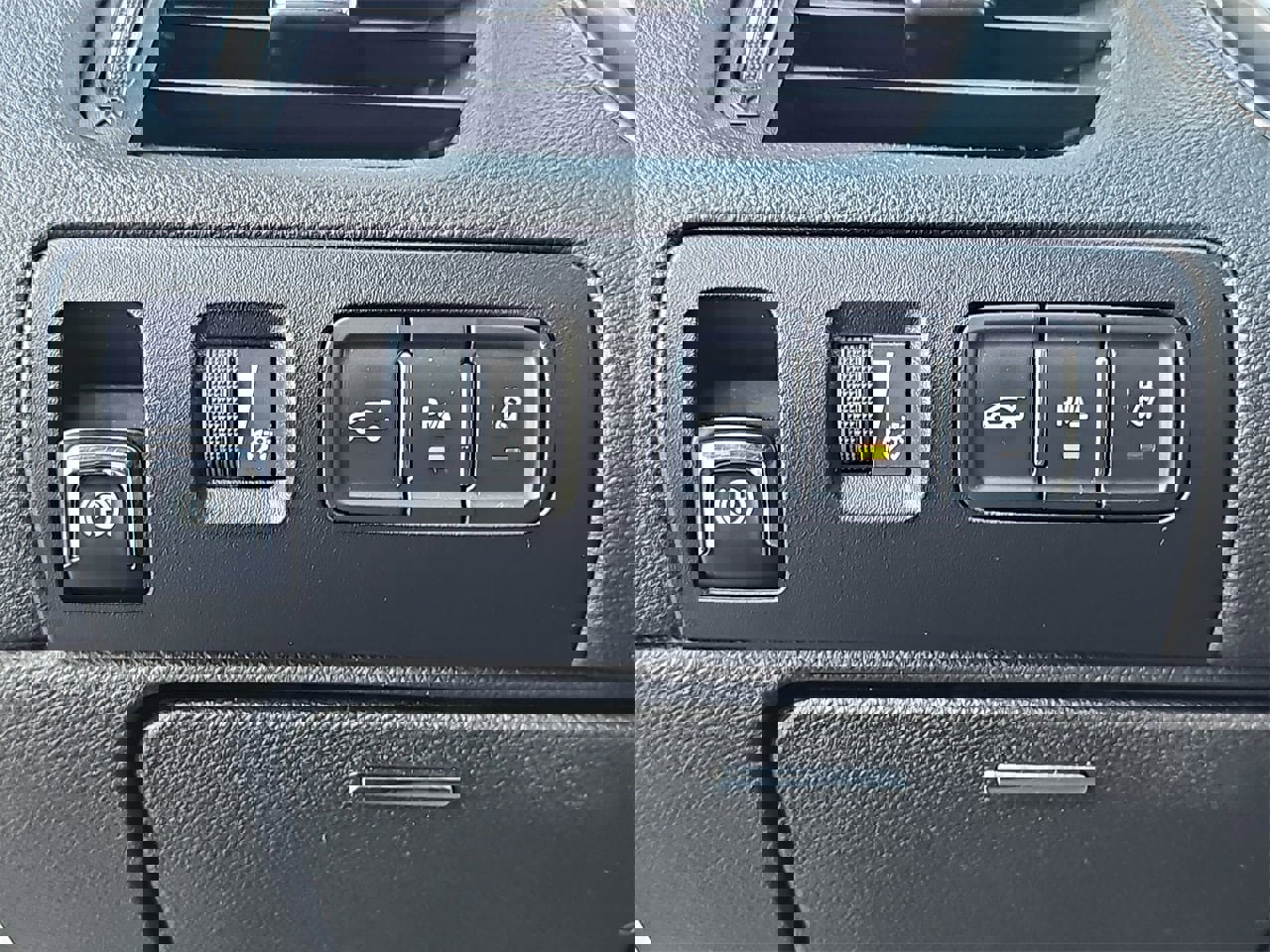 Used 2014 Chevrolet Impala LTZ image 25