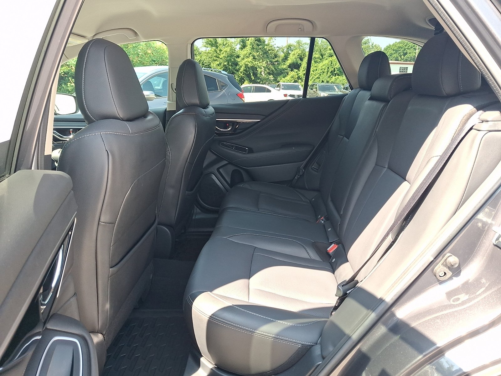 Used 2021 Subaru Outback Limited AWD/4WD image 10