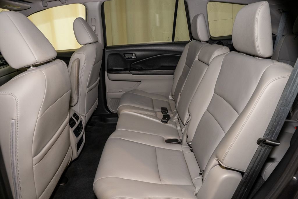 Used 2018 Honda Pilot EX-L image 9