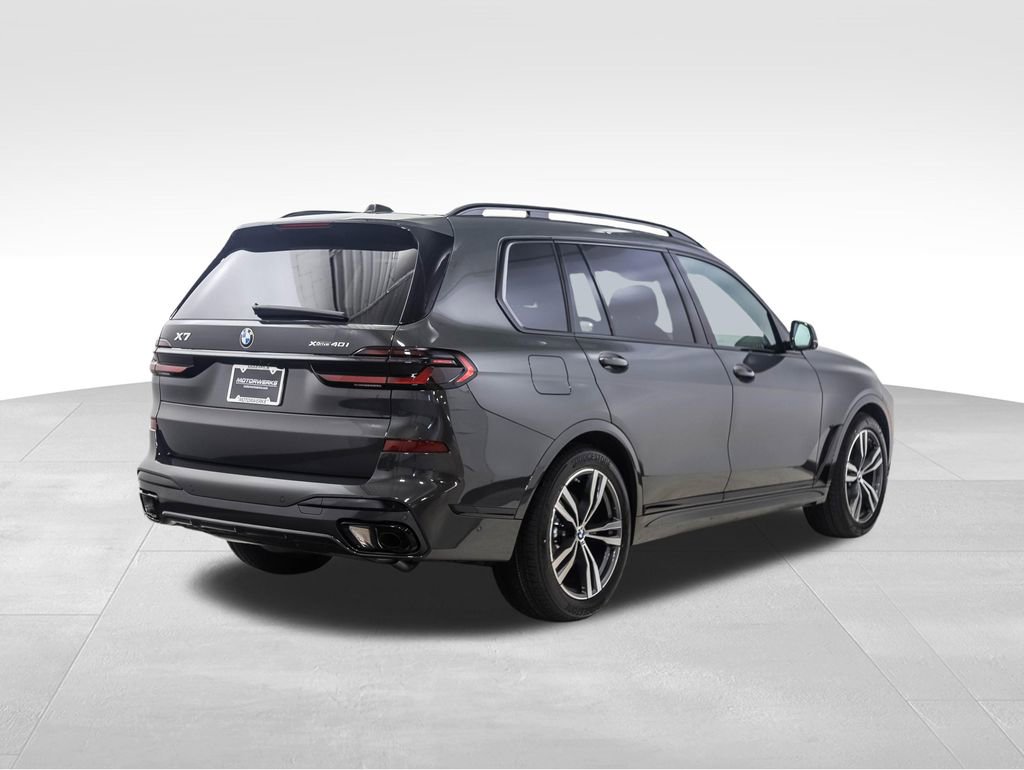 New 2026 BMW X7 xDrive40i image 5
