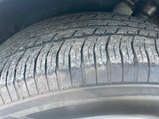 Used 2023 Chrysler Voyager LX FWD image 29