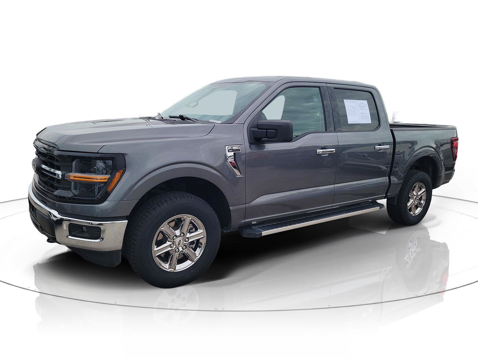 Used 2025 Ford F150 XLT w/ Equipment Group 301A Standard AWD/4WD image 5