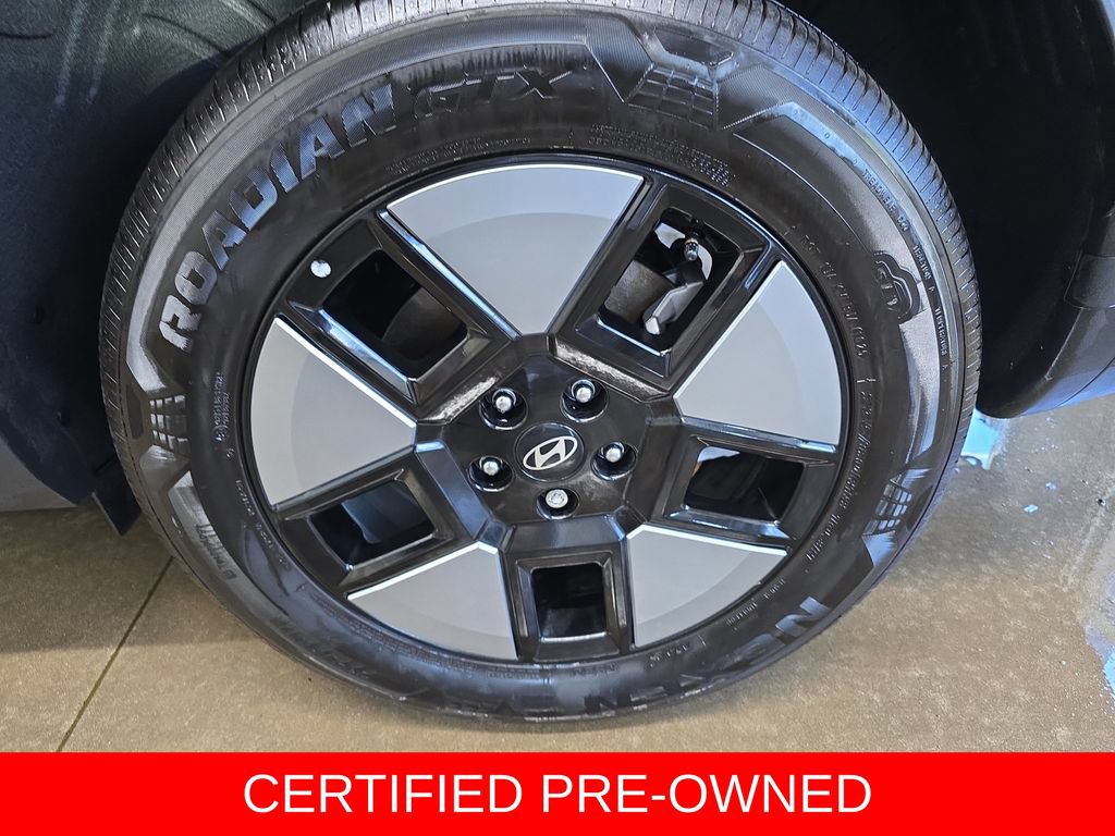 Used 2026 Hyundai Santa Fe SEL FWD image 32