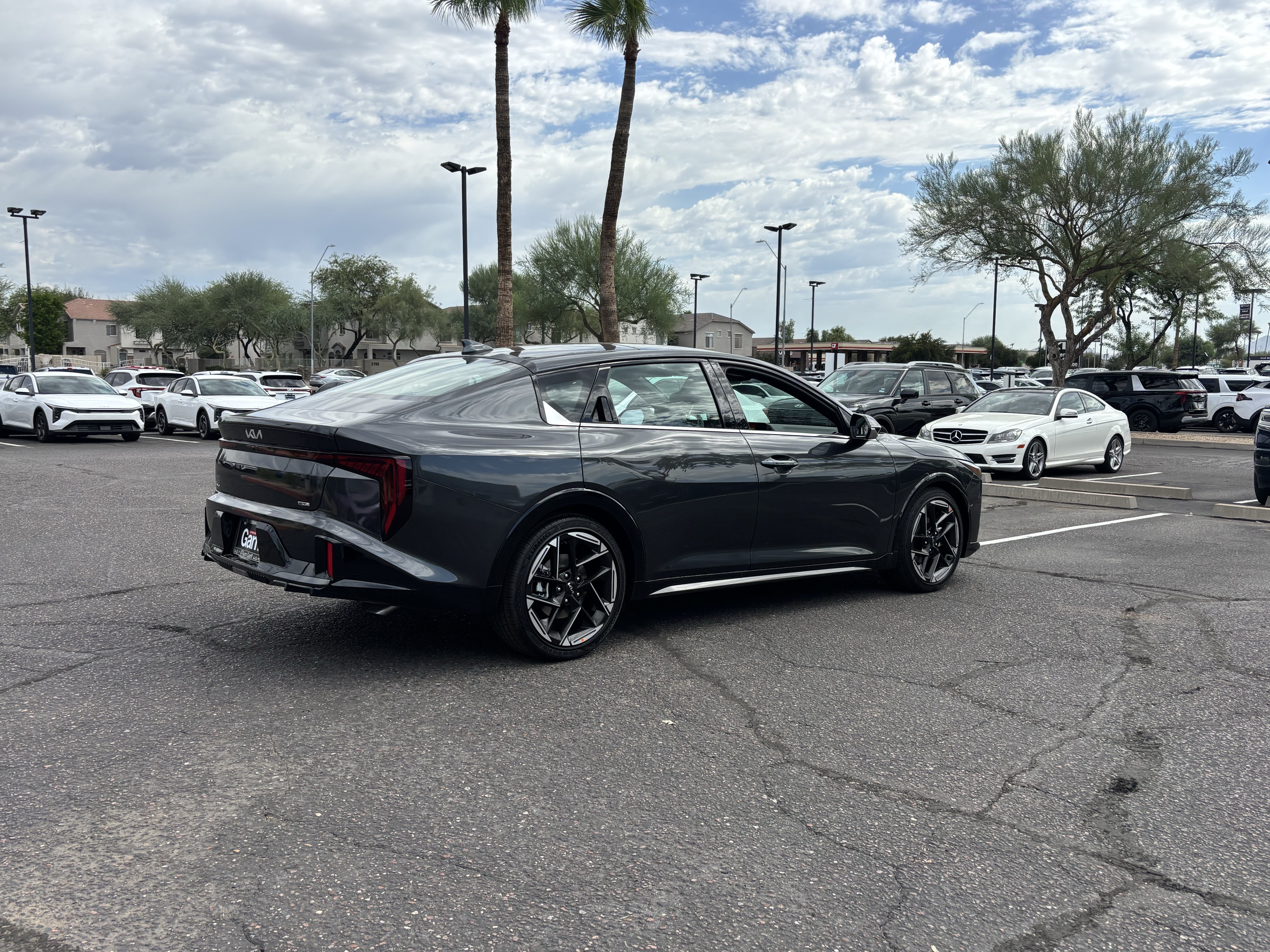 New 2026 Kia K4 GT-Line w/ GT-Line Sunroof Package FWD image 3